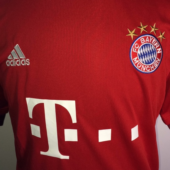 Bayern Munich Home Jersey - Picture 7 of 8